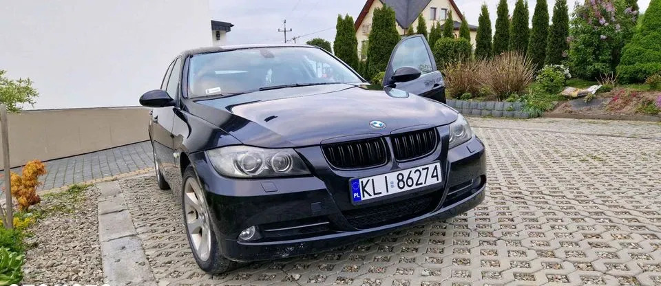 małopolskie BMW Seria 3 cena 23000 przebieg: 233000, rok produkcji 2005 z Limanowa